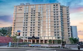 Omni Los Angeles Hotel California Plaza